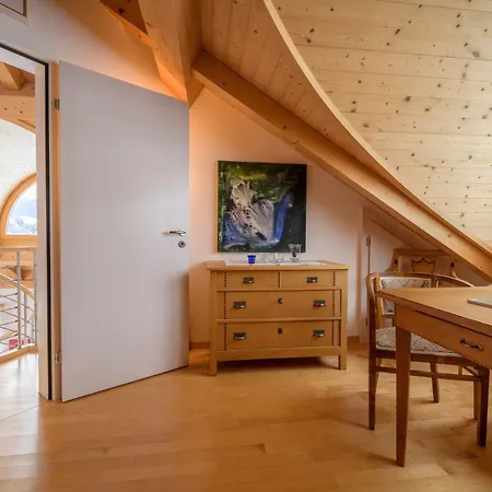 Lägenhet Palazzi Pratour Scuol